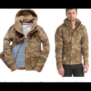 Sold out Superdry camo Men’s X-Large